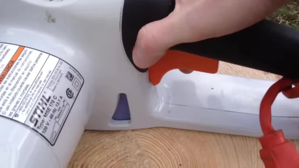 Stihl MS 170 C-BQ Electric Chainsaw - Image 5